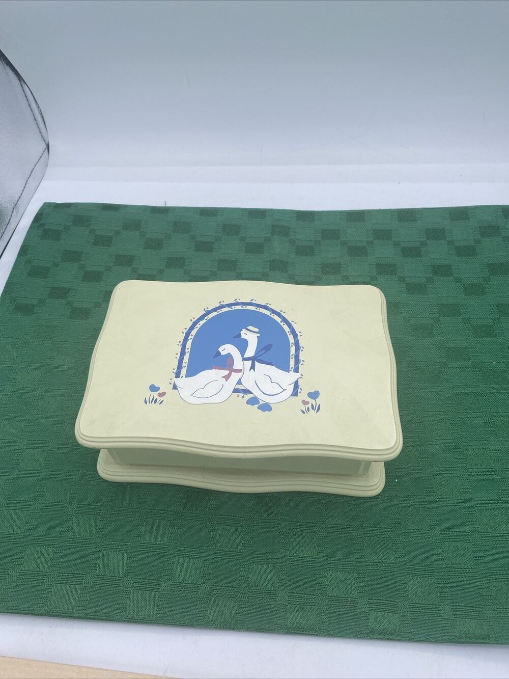 Vintage Wooden Jewelry Box With Male/Female Ducks Painted On Lid Mirror/Yellow
